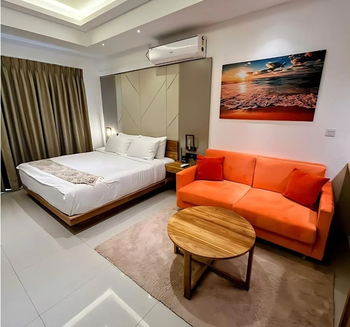 Negombo Ocean Breeze - Bliss On The Beach Luxury Apartments By Serendib Vacation Sri Lanka
