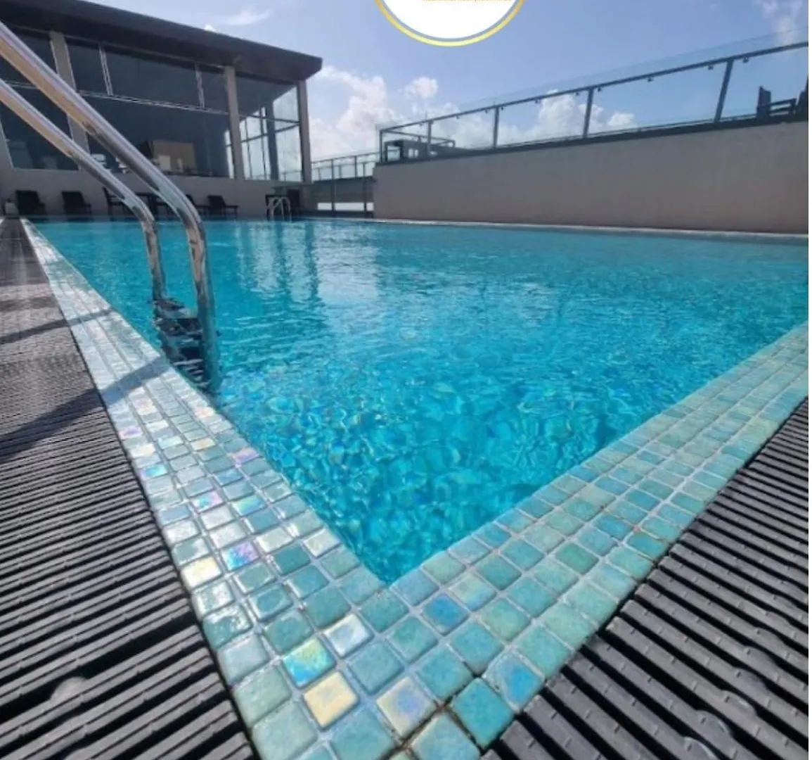 Negombo Ocean Breeze - Bliss On The Beach Luxury Apartments By Serendib Vacation